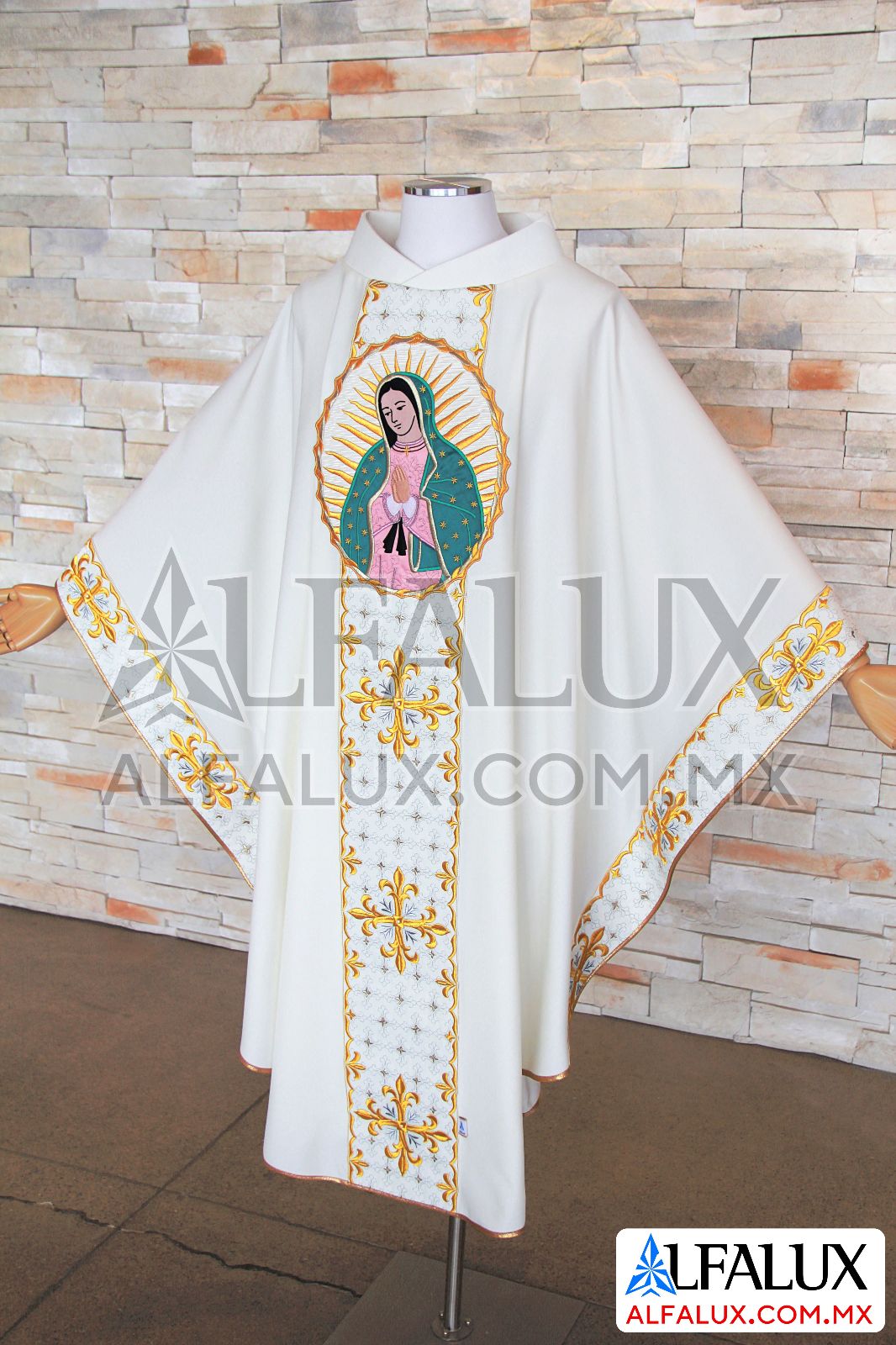 06 FLOR LIZ Casulla Alfalux Laterales Perla Medallon Virgen 98 (2)